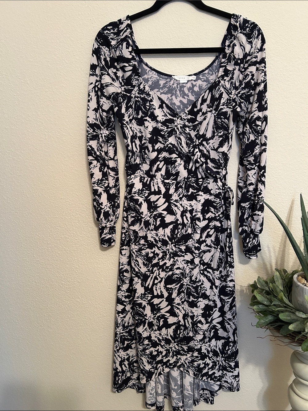 Lush Navy Blue and White Floral Long-Sleeve Mock Wrap Dress